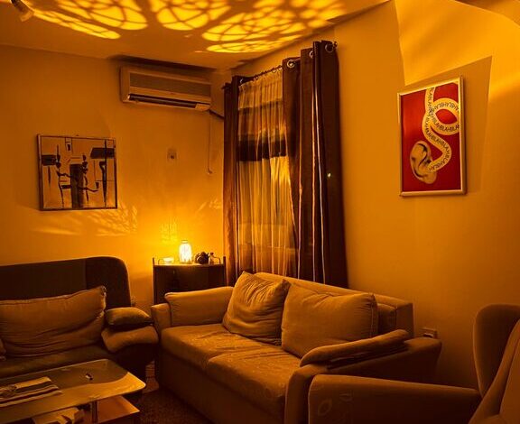 Simple Tips for Creating a Cozy and Inviting Home Environment