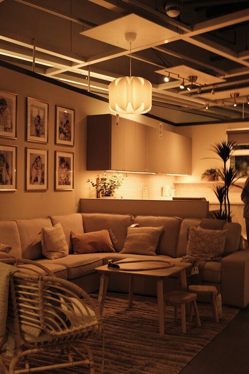 Simple Tips for Creating a Cozy and Inviting Home Environment